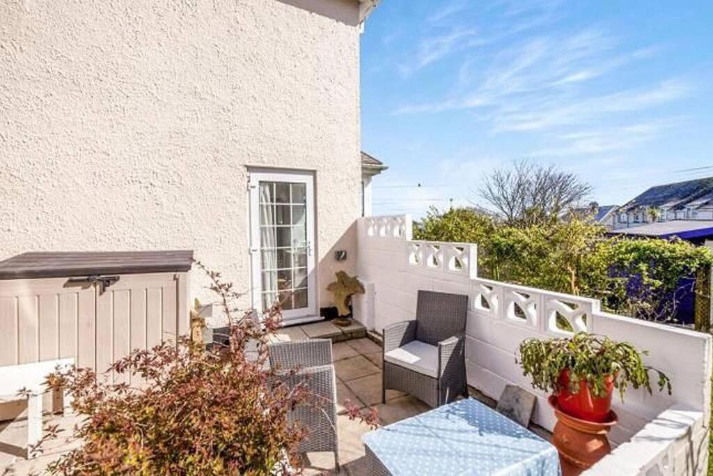 St Ives Sunrise! ~ 2 Bedrooms, Garden, Parking, Sea Views מראה חיצוני תמונה