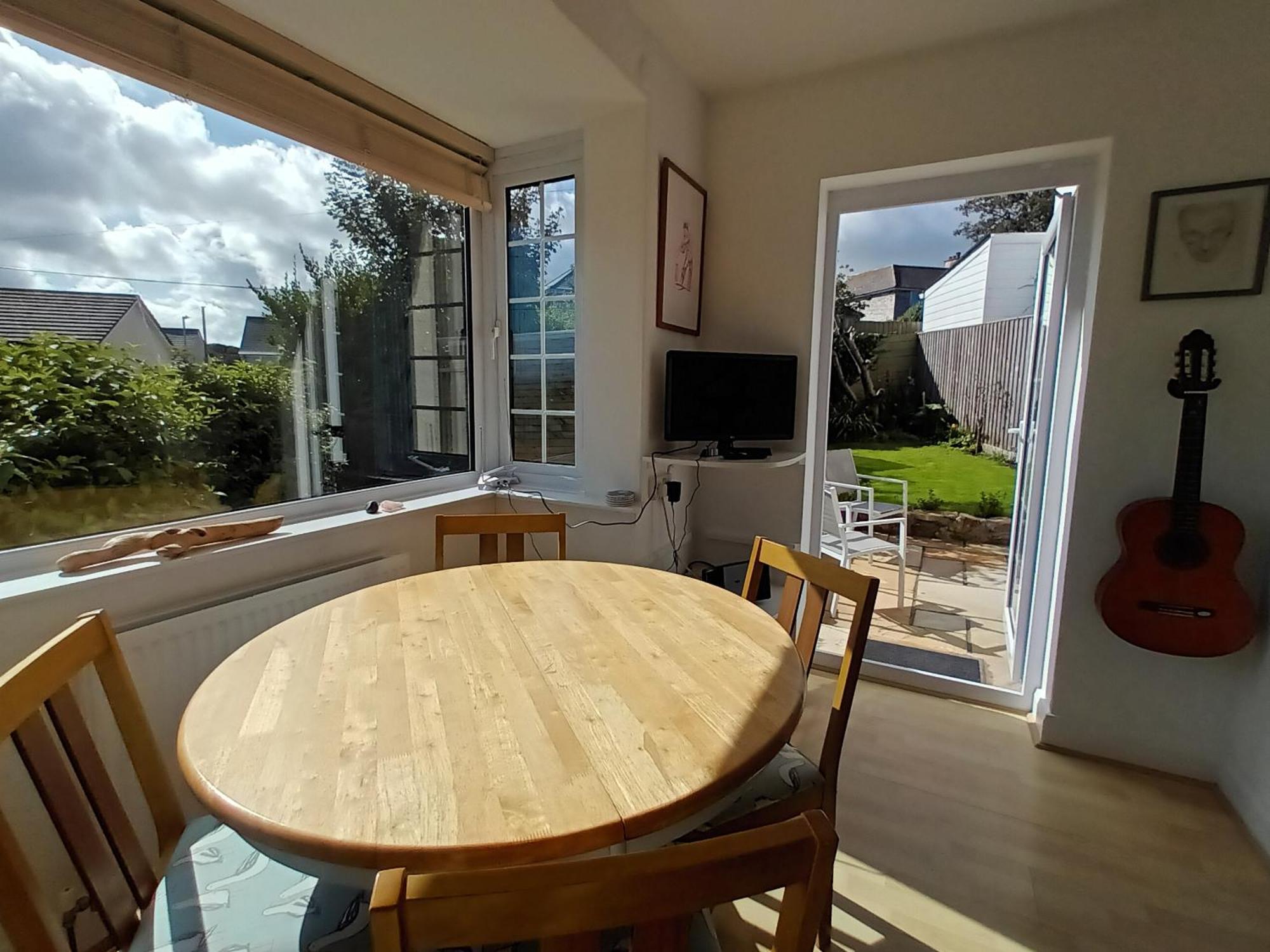 St Ives Sunrise! ~ 2 Bedrooms, Garden, Parking, Sea Views מראה חיצוני תמונה